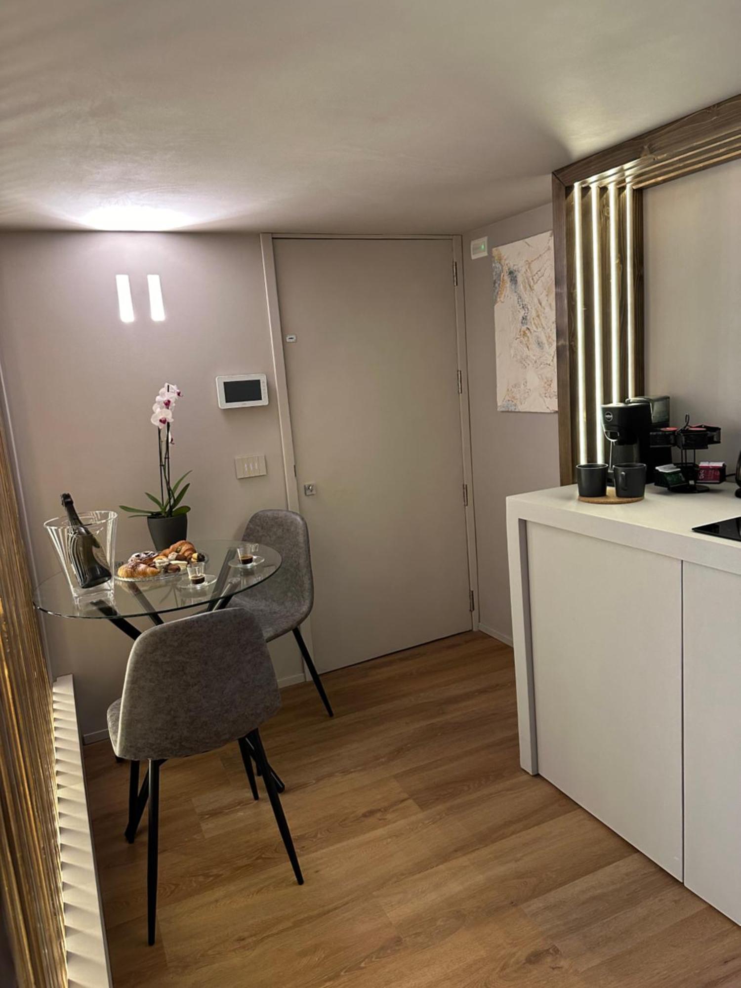 Renard Suite Cefalu Bagian luar foto