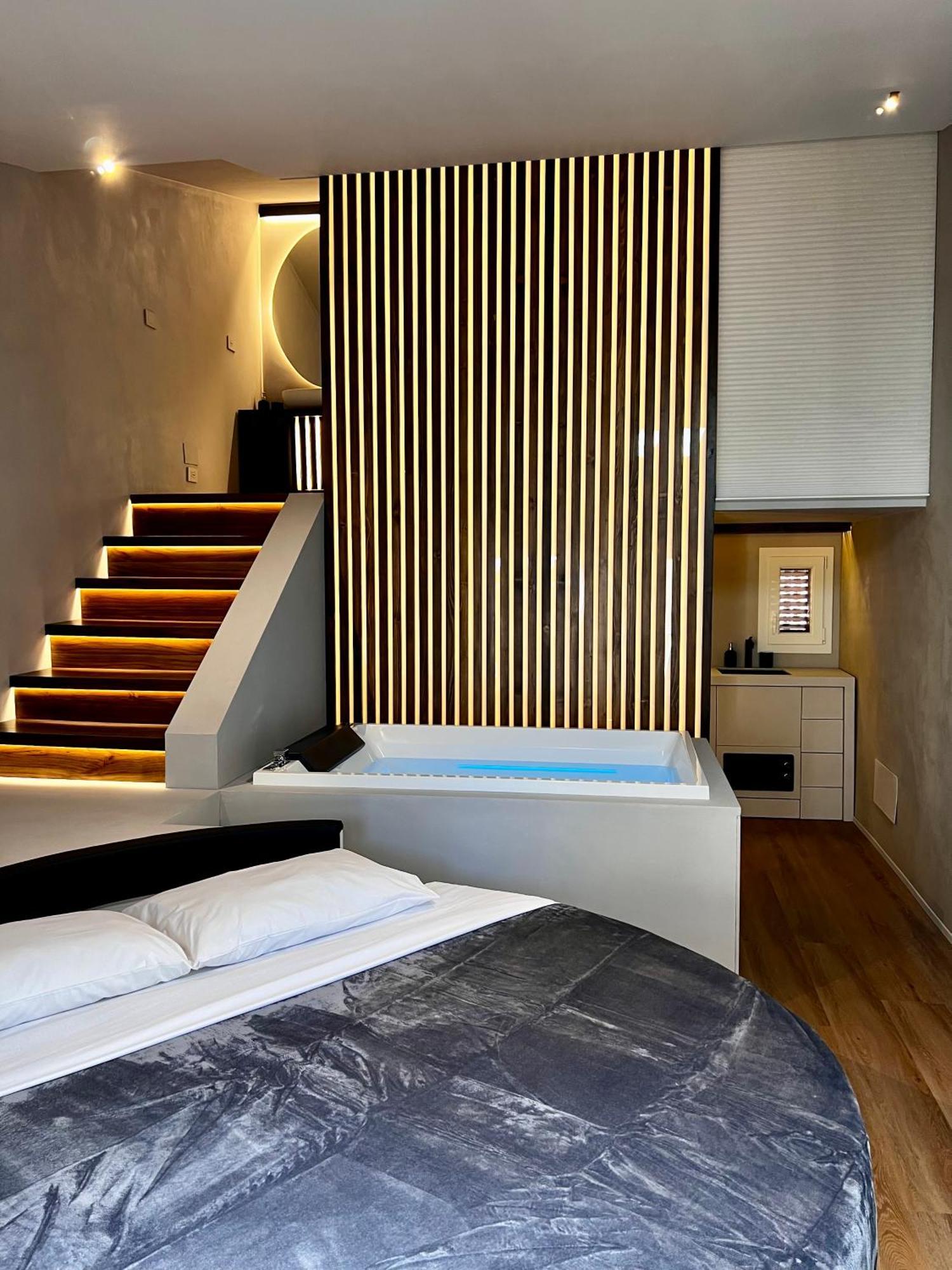 Renard Suite Cefalu Bagian luar foto