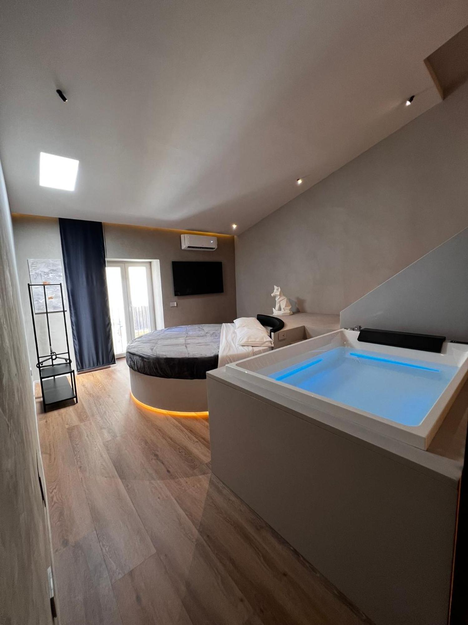 Renard Suite Cefalu Bagian luar foto
